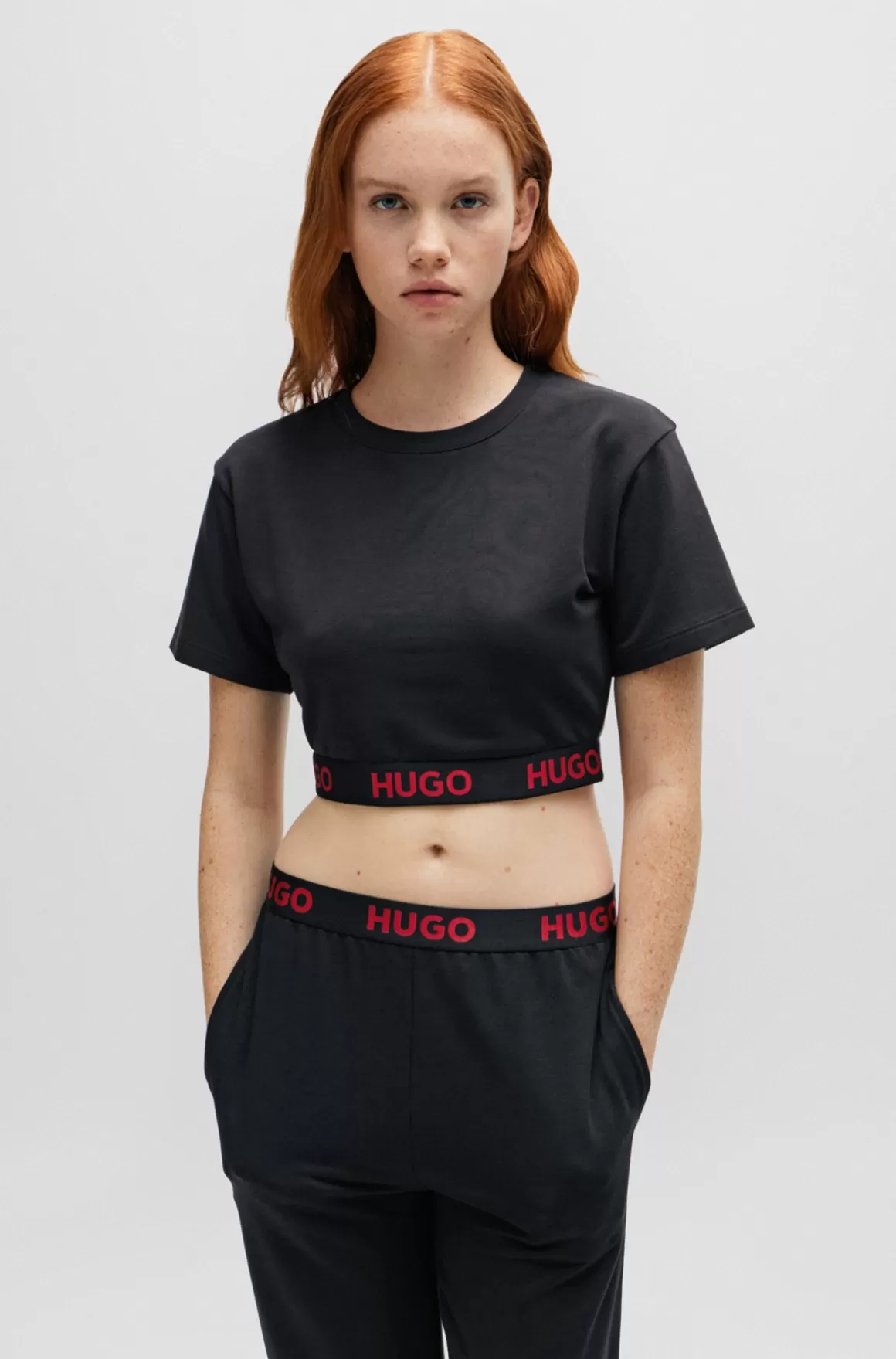 HUGO BOSS Afkortet T-shirt I Stof Med Stræk Med Logolinning