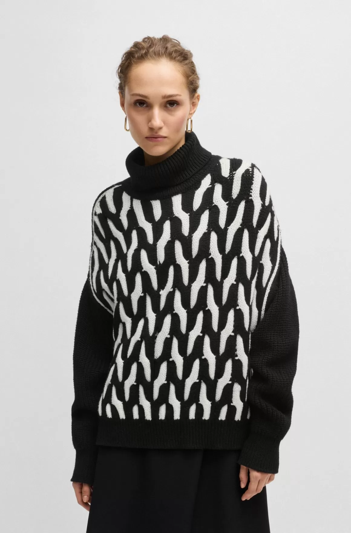 HUGO BOSS Sweater I Ny Uld Med Kabelstruktur I To Nuancer