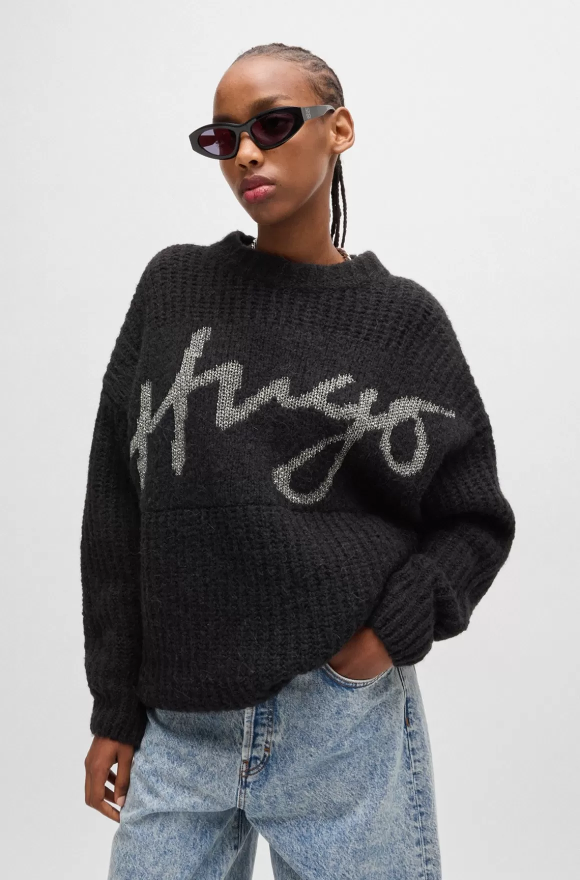 HUGO BOSS Sweater Med Oversize Fit Og Glitrende Håndskrevet Logo