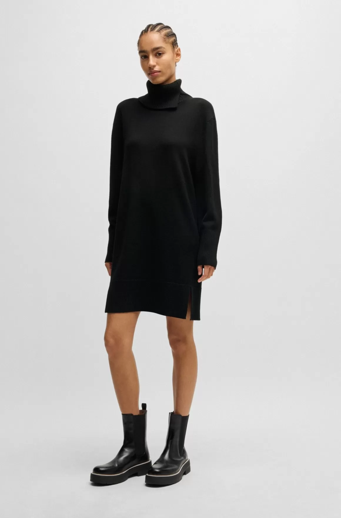 HUGO BOSS Sweaterkjole I Uldblanding Med Slids I Kraven Og Forneden